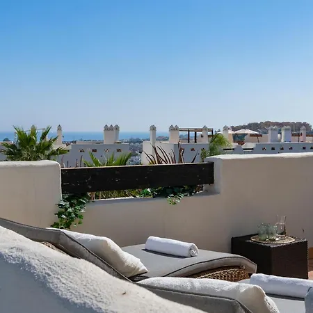 Ultimate - Geweldig Met Ruim Terras En Zeezicht Estepona