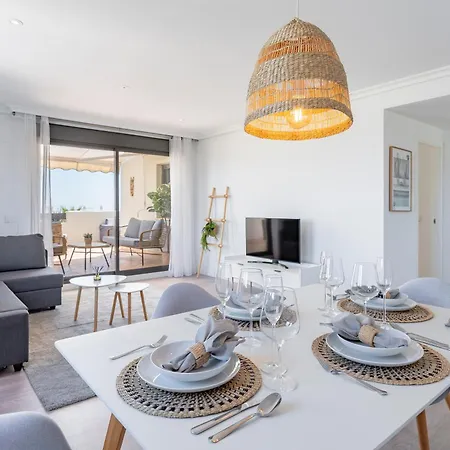Apartamento Geweldig Met Ruim Terras En Zeezicht Estepona